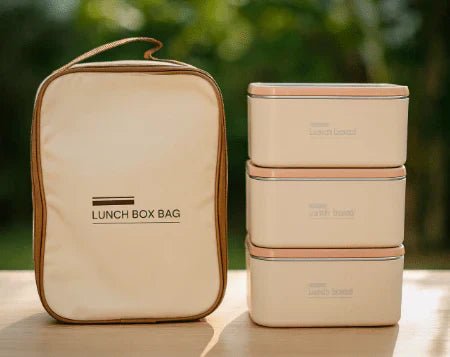 My Store lunch box set with insulated carry bag, featuring multiple containers for convenient meal storage and transport.